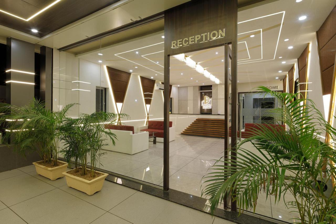 Hotel Decent Unjha Extérieur photo